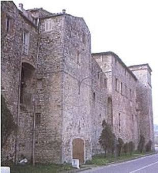 A medieval tower house in Umbria Fratta Todina